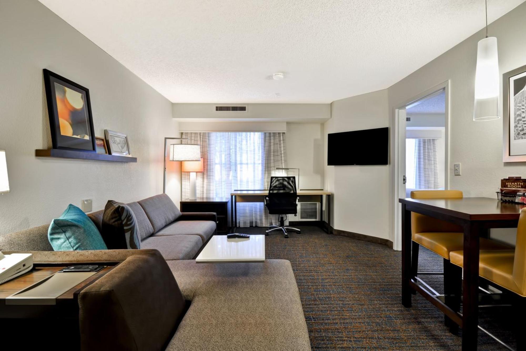 Residence Inn By Marriott Jacksonville Airport Εξωτερικό φωτογραφία