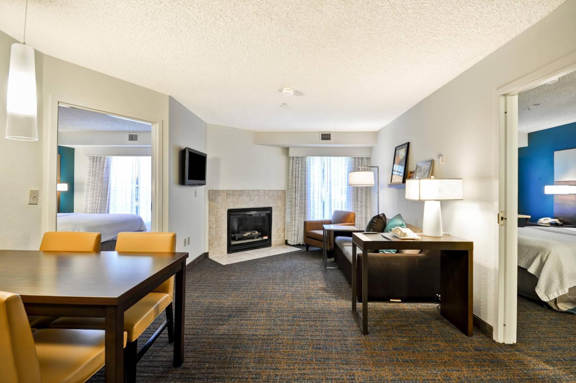 Residence Inn By Marriott Jacksonville Airport Εξωτερικό φωτογραφία